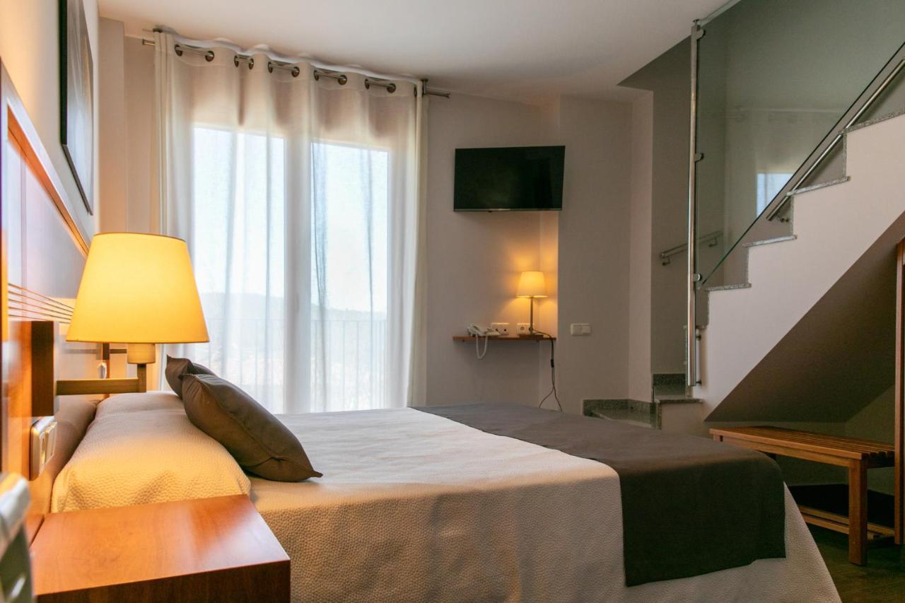 Aparthotel Cal Marcal Puig-reig Zewnętrze zdjęcie