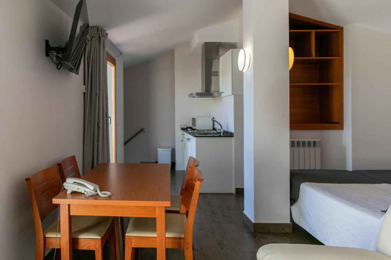 Aparthotel Cal Marcal Puig-reig Zewnętrze zdjęcie