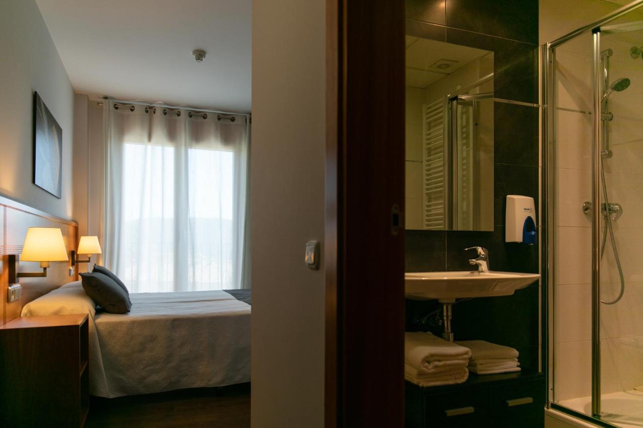Aparthotel Cal Marcal Puig-reig Zewnętrze zdjęcie