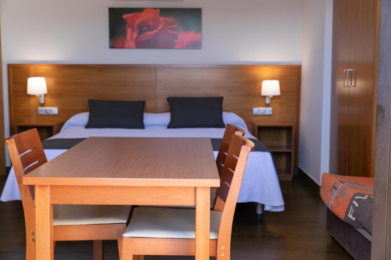 Aparthotel Cal Marcal Puig-reig Zewnętrze zdjęcie