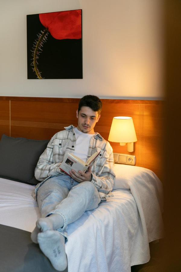 Aparthotel Cal Marcal Puig-reig Zewnętrze zdjęcie