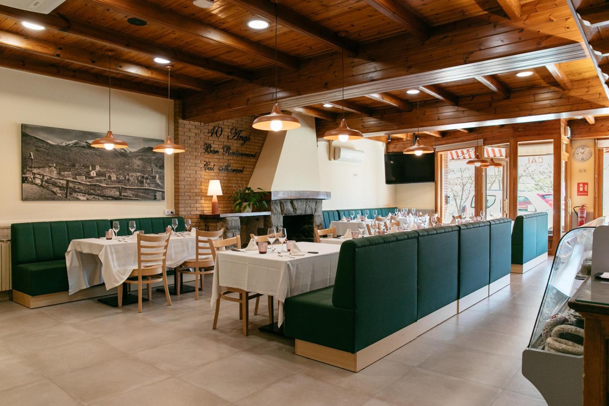 Aparthotel Cal Marcal Puig-reig Zewnętrze zdjęcie